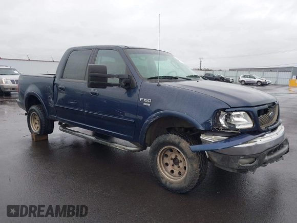 2003 Ford F-150 XLT with VIN 1FTRW08L33KC62060, listed as a IAAI auction lot 41618936 with 276,251 mi miles. Bid and sale history available at carsss.com. Image 1.