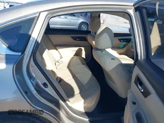 2015 Nissan Altima S with VIN 1N4AL3APXFC585322, listed as a IAAI auction lot 41212978 with 109,389 mi miles and . Bid and sale history available at carsss.com. Image 8.