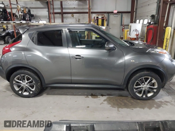 2011 Nissan Juke SL with VIN JN8AF5MV1BT028708, listed as a IAAI auction lot 42001833 with 167,580 mi miles. Bid and sale history available at carsss.com. Image 14.