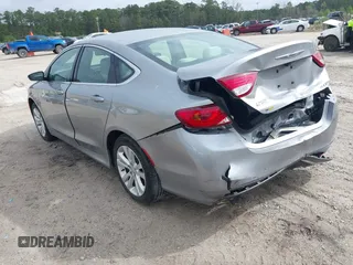 2016 Chrysler 200 Limited with VIN 1C3CCCAB0GN183682, listed as a IAAI auction lot 41897334 with 33,371 mi miles. Bid and sale history available at carsss.com. Image 3.