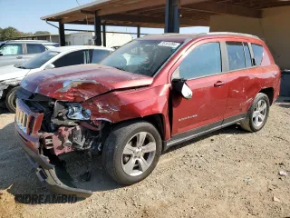 2016 Jeep Compass Sport SE z VIN 1C4NJDBB0GD534935, wystawiony jako Copart lot #77695654 z przebiegiem 151 276 mil mil oraz Szkoda całkowita • Salvage title. Historia ofert i sprzedaży dostępna na DreamBid. Obrazek 1.