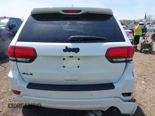 2019 Jeep Grand Cherokee Upland z VIN 1C4RJFAG9KC590235, wystawiony jako IAAI lot #42082226 z przebiegiem 78 384 mil mil oraz . Historia ofert i sprzedaży dostępna na DreamBid. Obrazek 16.