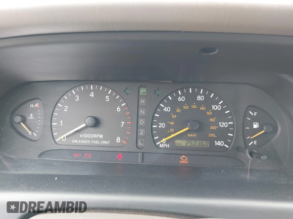 1998 Toyota Avalon XL with VIN 4T1BF18B5WU274472, listed as a IAAI auction lot 42188432 with 250,360 mi miles and . Bid and sale history available at DreamBid. Image 7.