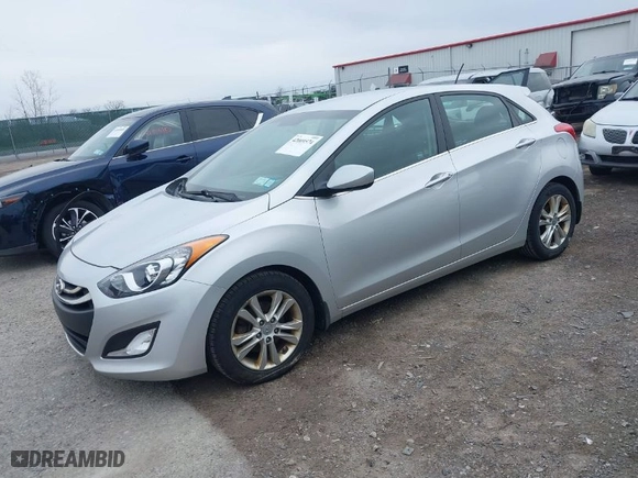 2014 Hyundai Elantra GT with VIN KMHD35LH3EU209882, listed as a IAAI auction lot 42009574 with 111,783 mi miles. Bid and sale history available at carsss.com. Image 2.