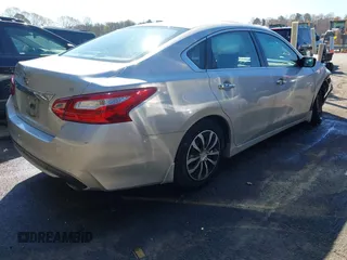 2017 Nissan Altima S with VIN 1N4AL3AP7HN326973, listed as a IAAI auction lot 41873195 with 200,187 mi miles and . Bid and sale history available at DreamBid. Image 4.