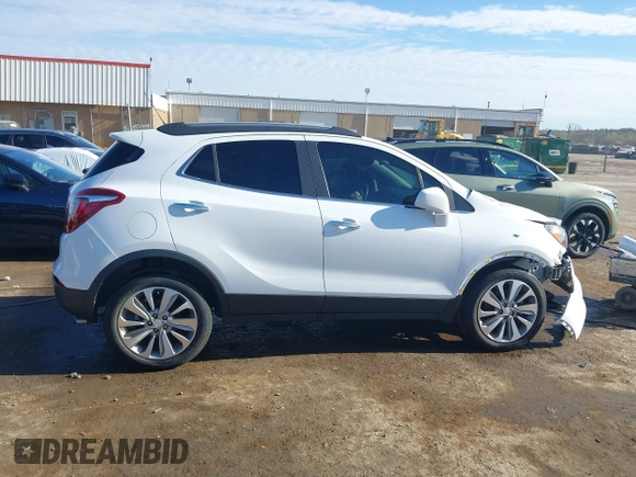 2020 Buick Encore Preferred with VIN KL4CJASB2LB081715, listed as a IAAI auction lot 41880697 with 28,466 mi miles. Bid and sale history available at carsss.com. Image 13.
