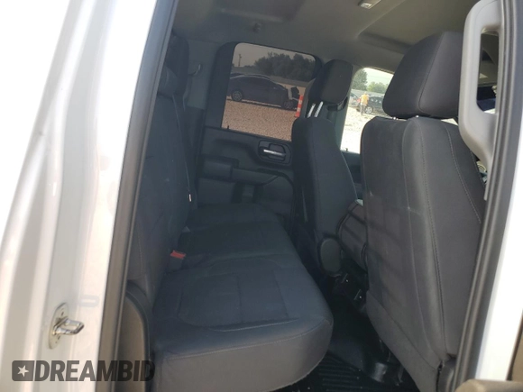 2022 Chevrolet Silverado 1500 with VIN 1GB2WLE78NF328371, listed as a Copart auction lot 53753955 with 70,645 mi miles and Salvage Title. Bid and sale history available at DreamBid. Image 10.