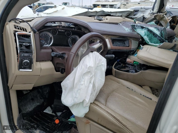 2018 Ram 2500 Laramie with VIN 3C6UR5FLXJG316290, listed as a Copart auction lot 86136614 with 0 mi miles and Salvage Title. Bid and sale history available at carsss.com. Image 8.