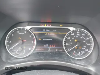 2022 Nissan Sentra SR z VIN 3N1AB8DV3NY295100, wystawiony jako IAAI lot #41901931 z przebiegiem 40 811 mil mil oraz . Historia ofert i sprzedaży dostępna na DreamBid. Obrazek 7.