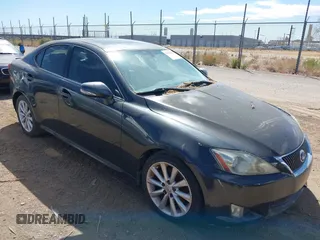 2009 Lexus IS with VIN JTHBK262995088777, listed as a IAAI auction lot 41908060 with 174,386 mi miles. Bid and sale history available at carsss.com. Image 1.