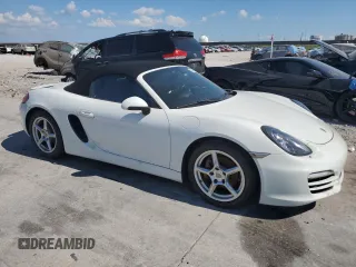 2014 Porsche Boxster z VIN WP0CA2A80ES121133, wystawiony jako Copart lot #73422534 z przebiegiem 52 623 mil mil oraz Nie do naprawy • Non repairable. Historia ofert i sprzedaży dostępna na DreamBid. Obrazek 4.