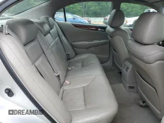 2002 Lexus ES 300 с VIN JTHBF30G525033666, выставлен на аукционе Copart как лот 54572565 с пробегом 212 653 миль миль и Списание • Salvage title. История ставок и продаж доступна на DreamBid. Изображение 10.