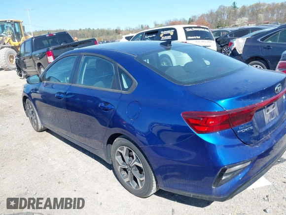 2020 Kia Forte LXS with VIN 3KPF24AD6LE184269, listed as a IAAI auction lot 42062369 with 57,525 mi miles and . Bid and sale history available at carsss.com. Image 3.