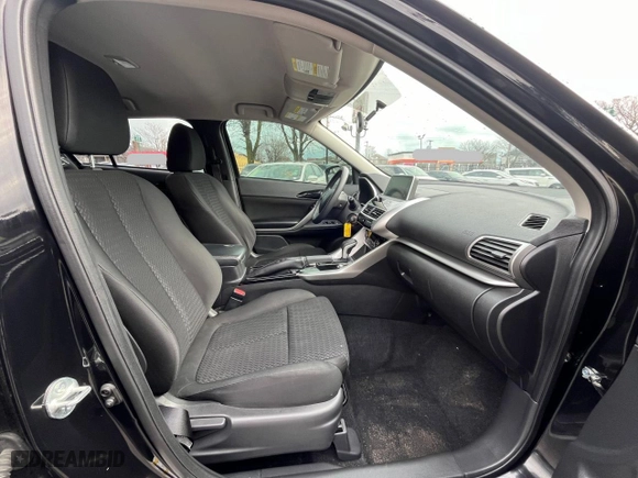 2018 Mitsubishi Eclipse Cross LE with VIN JA4AT4AA3JZ047878, listed as a Copart auction lot 49190515 with NaN miles and Clean Title. Bid and sale history available at carsss.com. Image 5.
