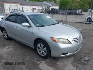 2009 Toyota Camry z VIN 4T1BE46K79U287364, wystawiony jako IAAI lot #42236597 z przebiegiem 219 585 mil mil oraz . Historia ofert i sprzedaży dostępna na DreamBid. Obrazek 1.
