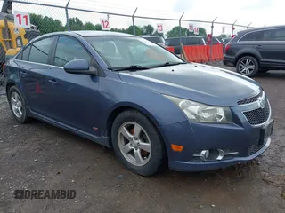 2014 Chevrolet Cruze 1LT with VIN 1G1PC5SB8E7207308, listed as a IAAI auction lot 42439159 with 172,358 mi miles and . Bid and sale history available at DreamBid. Image 1.