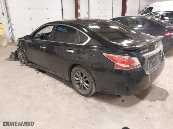 2015 Nissan Altima 2.5 with VIN 1N4AL3AP0FN894155, listed as a IAAI auction lot 41682914 with 150,200 mi miles. Bid and sale history available at carsss.com. Image 3.