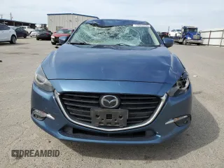 2017 Mazda 3 Grand Touring z VIN 3MZBN1M38HM147869, wystawiony jako Copart lot #53503235 z przebiegiem 99 074 mil mil oraz Szkoda całkowita • Salvage title. Historia ofert i sprzedaży dostępna na DreamBid. Obrazek 5.