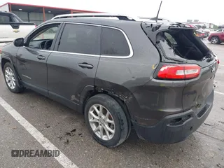 2016 Jeep Cherokee Latitude с VIN 1C4PJLCB2GW362820, выставлен на аукционе IAAI как лот 42432734 с пробегом 137 325 миль миль и . История ставок и продаж доступна на DreamBid. Изображение 3.