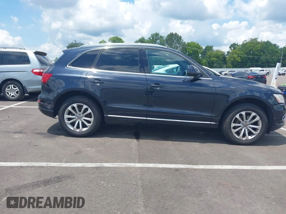 2014 Audi Q5 Premium Plus with VIN WA1LFAFP8EA061355, listed as a IAAI auction lot 42790298 with 210,382 mi miles and . Bid and sale history available at DreamBid. Image 13.