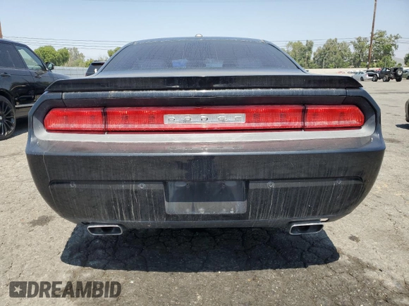 2014 Dodge Challenger R/T Plus z VIN 2C3CDYBT1EH294121, wystawiony jako Copart lot #60687575 z przebiegiem 121 607 mil mil oraz Szkoda całkowita • Salvage title. Historia ofert i sprzedaży dostępna na DreamBid. Obrazek 6.