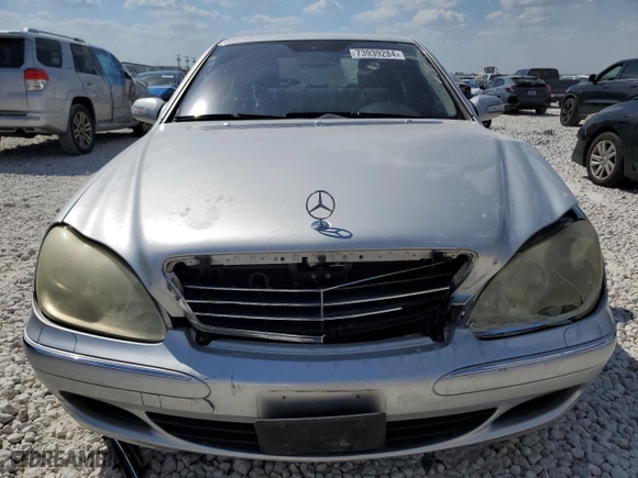 2006 Mercedes-Benz S-Class 5.0L with VIN WDBNG84J96A477112, listed as a Copart auction lot 73939284 with 154,343 mi miles and Salvage Title. Bid and sale history available at carsss.com. Image 5.