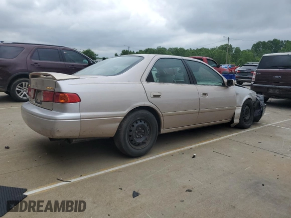 2001 Toyota Camry CE z VIN 4T1BG22K41U104477, wystawiony jako Copart lot #58437155 z przebiegiem 84 355 mil mil oraz Czysty tytuł • Clean title. Historia ofert i sprzedaży dostępna na DreamBid. Obrazek 3.