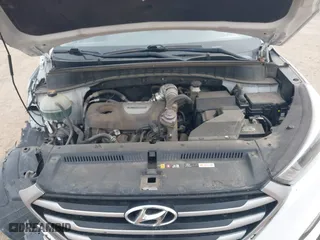 2017 Hyundai Tucson Value with VIN KM8J33A22HU493631, listed as a IAAI auction lot 41546380 with 1 mi miles. Bid and sale history available at carsss.com. Image 10.