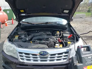 2013 Subaru Forester 2.5X Premium with VIN JF2SHADC0DH418224, listed as a IAAI auction lot 42080009 with 119,435 mi miles. Bid and sale history available at carsss.com. Image 10.