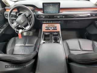 2023 Lincoln Aviator Reserve z VIN 5LM5J7WCXPGL20322, wystawiony jako Copart lot #58003605 z przebiegiem 14 563 mil mil oraz Szkoda całkowita • Salvage title. Historia ofert i sprzedaży dostępna na DreamBid. Obrazek 8.