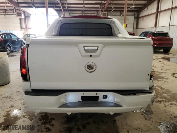 2008 Cadillac Escalade EXT with VIN 3GYFK62818G203393, listed as a Copart auction lot 86056434 with 110376 miles and Salvage Title. Bid and sale history available at carsss.com. Image 6.