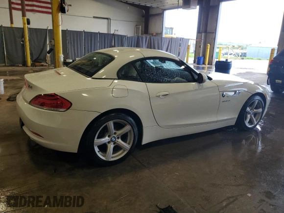 2015 BMW Z4 sDrive28i z VIN WBALL5C59FP557592, wystawiony jako Copart lot #56666655 z przebiegiem 83 377 mil mil oraz Szkoda całkowita • Salvage title. Historia ofert i sprzedaży dostępna na DreamBid. Obrazek 3.