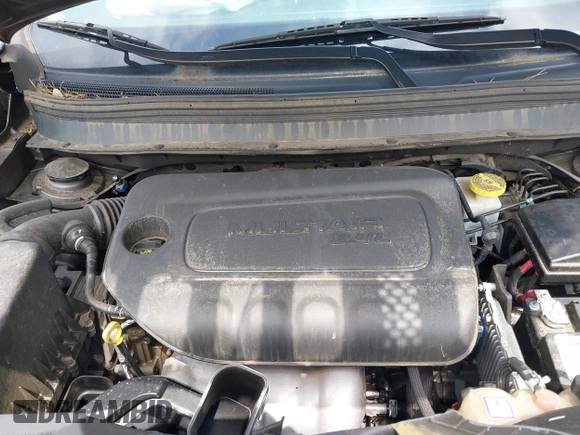 2019 Jeep Cherokee Latitude Plus with VIN 1C4PJLLBXKD305219, listed as a IAAI auction lot 42150283 with 89,000 mi miles and . Bid and sale history available at DreamBid. Image 10.