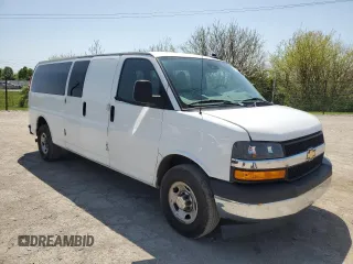 2020 Chevrolet Express Passenger LT z VIN 1GAZGPFP1L1268224, wystawiony jako Copart lot #54132585 z przebiegiem 200 621 mil mil oraz Tytuł czysty. Historia ofert i sprzedaży dostępna na DreamBid. Obrazek 4.