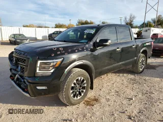 2021 Nissan Titan SV z VIN 1N6AA1ED3MN534845, wystawiony jako Copart lot #81636574 z przebiegiem 111 680 mil mil oraz Szkoda całkowita • Salvage title. Historia ofert i sprzedaży dostępna na DreamBid. Obrazek 1.