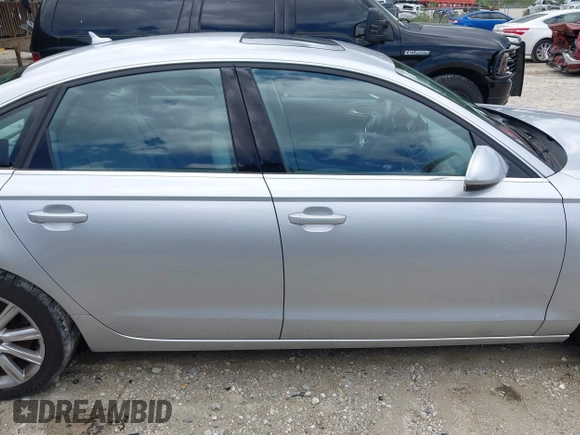 2015 Audi A6 Premium z VIN WAUCFAFC7FN034531, wystawiony jako IAAI lot #42172539 z przebiegiem 57 565 mil mil oraz . Historia ofert i sprzedaży dostępna na DreamBid. Obrazek 13.
