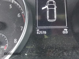 2017 Volkswagen Golf S с VIN 3VWH17AU9HM533688, выставлен на аукционе IAAI как лот 40091125 с пробегом 82 578 миль миль и . История ставок и продаж доступна на DreamBid. Изображение 15.