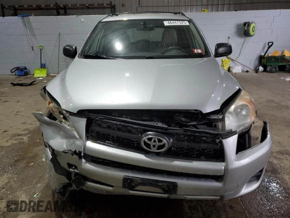 2009 Toyota RAV4 with VIN JTMBF33V09D009206, listed as a Copart auction lot 46447325 with 0 mi miles and Salvage Title. Bid and sale history available at carsss.com. Image 5.