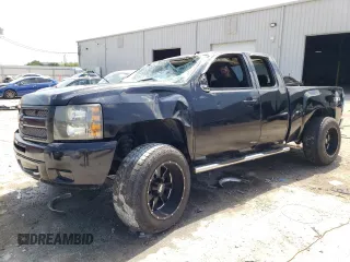 2011 Chevrolet Silverado 1500 LT with VIN 1GCRCSE0XBZ109180, listed as a Copart auction lot 51094315 with 384,381 mi miles and Non Repairable. Bid and sale history available at DreamBid. Image 1.