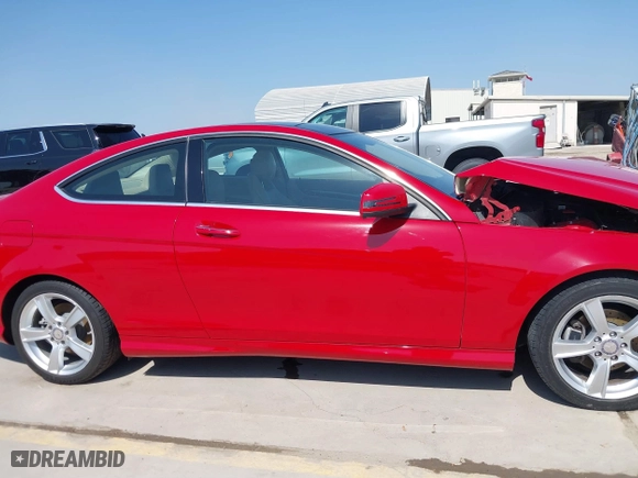 2013 Mercedes-Benz C-Class C 250 with VIN WDDGJ4HB3DG011781, listed as a IAAI auction lot 41862262 with 104,870 mi miles. Bid and sale history available at carsss.com. Image 13.