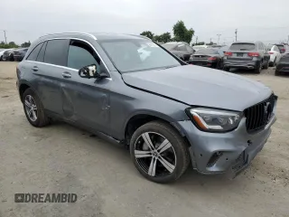 2020 Mercedes-Benz GLC 300 with VIN W1N0G8DB4LF802826, listed as a Copart auction lot 66197315 with 59,211 mi miles and Salvage title. Bid and sale history available at DreamBid. Image 4.