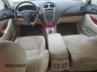 2012 Lexus ES 330 z VIN JTHBK1EG1C2507897, wystawiony jako Copart lot #55628715 z przebiegiem 96 169 mil mil oraz Nie do naprawy • Non repairable. Historia ofert i sprzedaży dostępna na DreamBid. Obrazek 8.