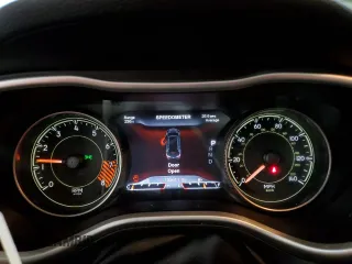 2014 Jeep Cherokee Limited z VIN 1C4PJMDS0EW266413, wystawiony jako Copart lot #60546615 z przebiegiem 135 611 mil mil oraz Szkoda całkowita • Salvage title. Historia ofert i sprzedaży dostępna na DreamBid. Obrazek 9.