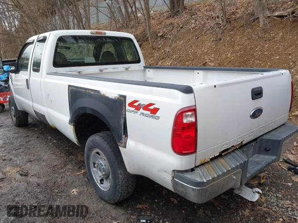 2008 Ford F-250 XL with VIN 1FTSX21518EE55495, listed as a IAAI auction lot 41480408 with 156,526 mi miles and . Bid and sale history available at DreamBid. Image 3.