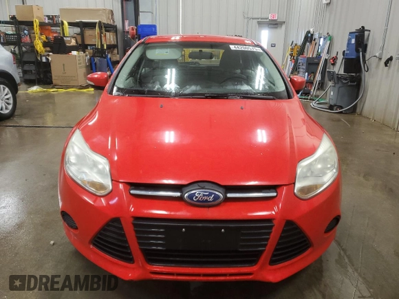 2014 Ford Focus SE with VIN 1FADP3K29EL367147, listed as a Copart auction lot 44200575 with 190,819 mi miles and Clean Title. Bid and sale history available at carsss.com. Image 5.
