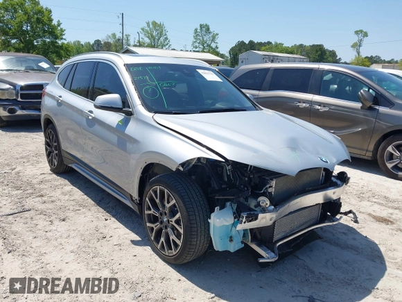 2021 BMW X1 sDrive28i with VIN WBXJG7C06M5T14235, listed as a IAAI auction lot 42021762 with 53,384 mi miles and . Bid and sale history available at DreamBid. Image 1.