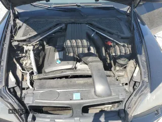 2008 BMW X5 3.0si with VIN 5UXFE43538L036834, listed as a Copart auction lot 52575925 with 203,054 mi miles and Clean Title. Bid and sale history available at carsss.com. Image 12.