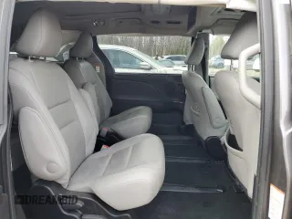 2017 Toyota Sienna XLE with VIN 5TDDZ3DC4HS167919, listed as a Copart auction lot 51430875 with 95,204 mi miles and Salvage Title. Bid and sale history available at DreamBid. Image 11.