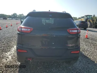 2017 Jeep Cherokee Trailhawk with VIN 1C4PJMBS0HW517406, listed as a Copart auction lot 61254315 with 99,284 mi miles and Clean title. Bid and sale history available at DreamBid. Image 6.