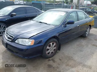 2000 Acura TL with VIN 19UUA5673YA043335, listed as a IAAI auction lot 41966979 with 104,352 mi miles. Bid and sale history available at carsss.com. Image 2.